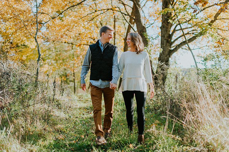 fall-engagement-sessions-wisconsin32