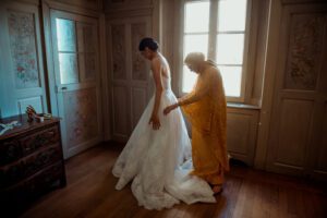 Villa Terrace Milwaukee wedding Wisconsin old money European venue garden wedding