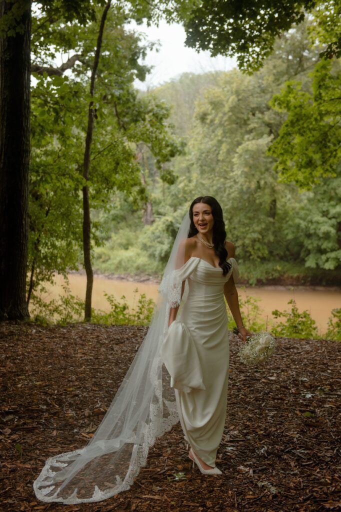 Outdoor bridal portrait in the forest at River Wildlife in Kohler