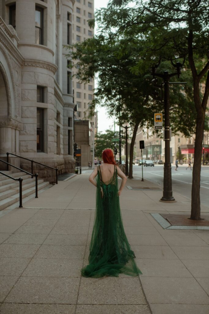 Bride walks in her green wedding dress in Milwaukee