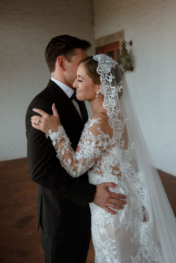 Bride and groom first look at Villa Terrace in Milwaukee