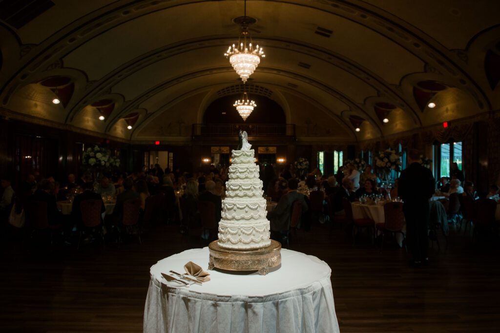 Wedding reception at The Grand Ballroom at The Wisconsin Club