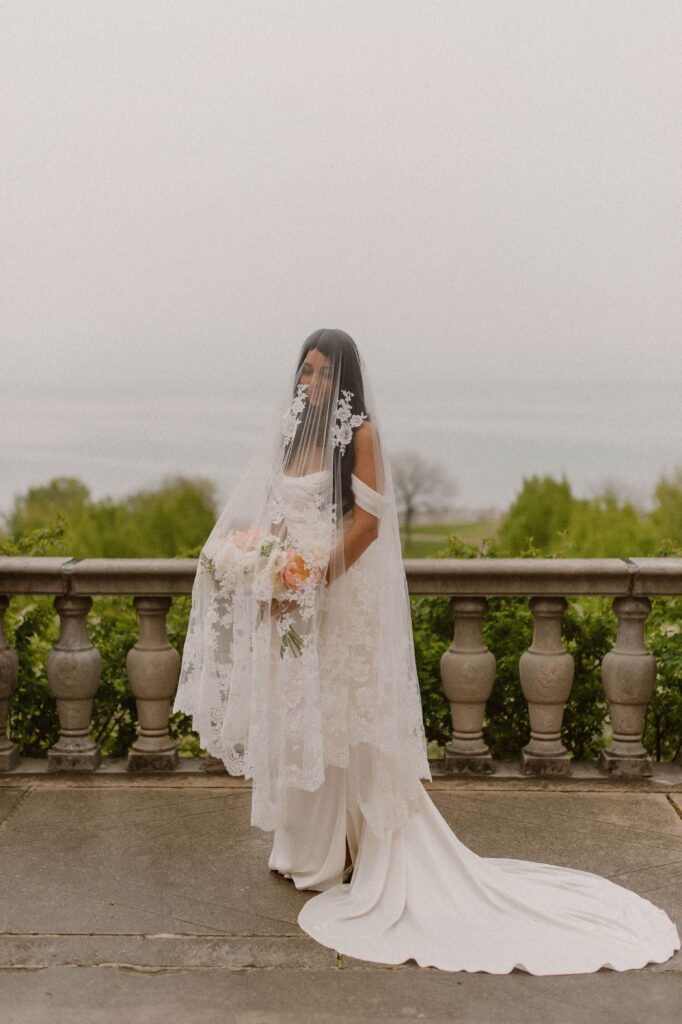 Bridal portrait by Milwaukee wedding photographer